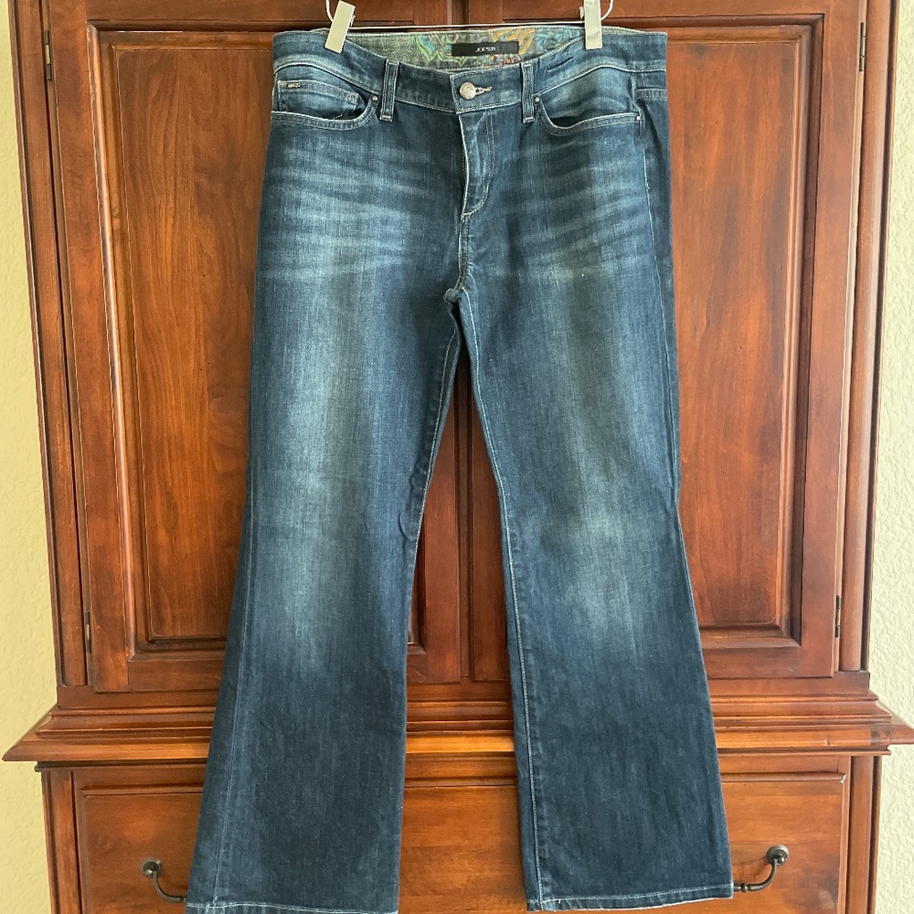 Joe’s Bootleg Jean